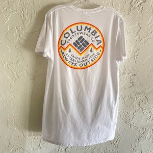 Columbia T-shirt
